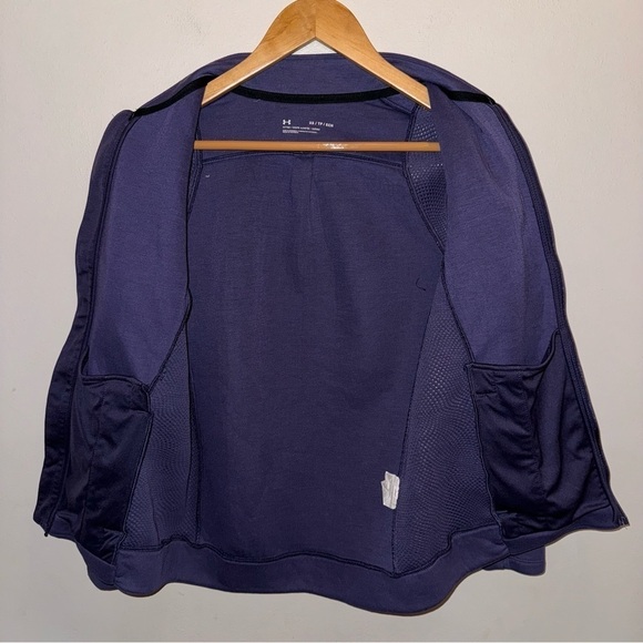 Under Armour Zip Up Jacket Women’s Size Extra Small - Picture 10 of 13